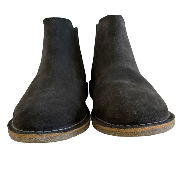 KENNETH COLE REACTION Dark Gray Suede Pull On Ankle Boot Size 10.5 - Picture 5 of 10